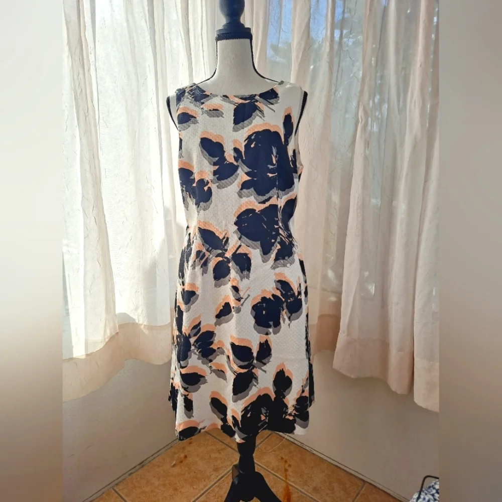 Worthington Floral Sleeveless Dress Black/Coral and White. Size 10. Worn once. - Picture 1 of 6